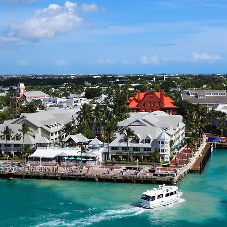 Fitch Lodge - Key West Historic Inns-3